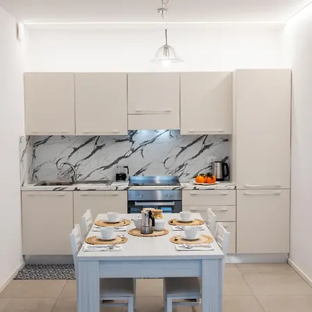Modern - Riviera Collection *