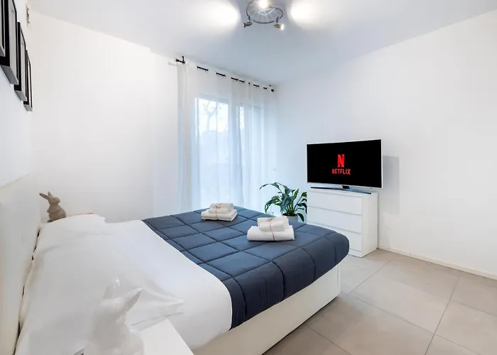 Riviera Collection - Modern Apartamento Cattolica
